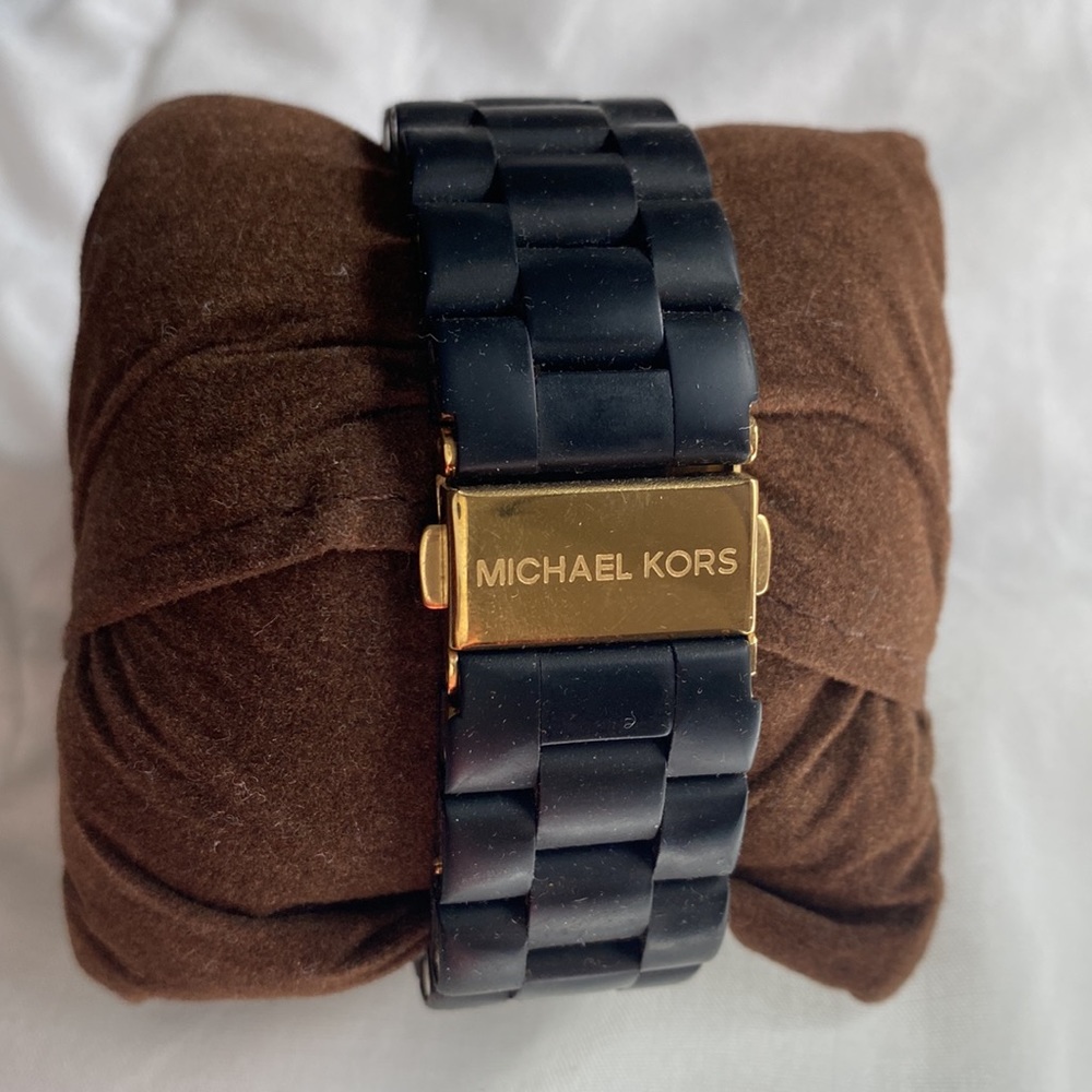 Michael Kors Womens Runway Quartz Chronograph Gold/Black Silicone Watch 38mm - Picture 4 of 5